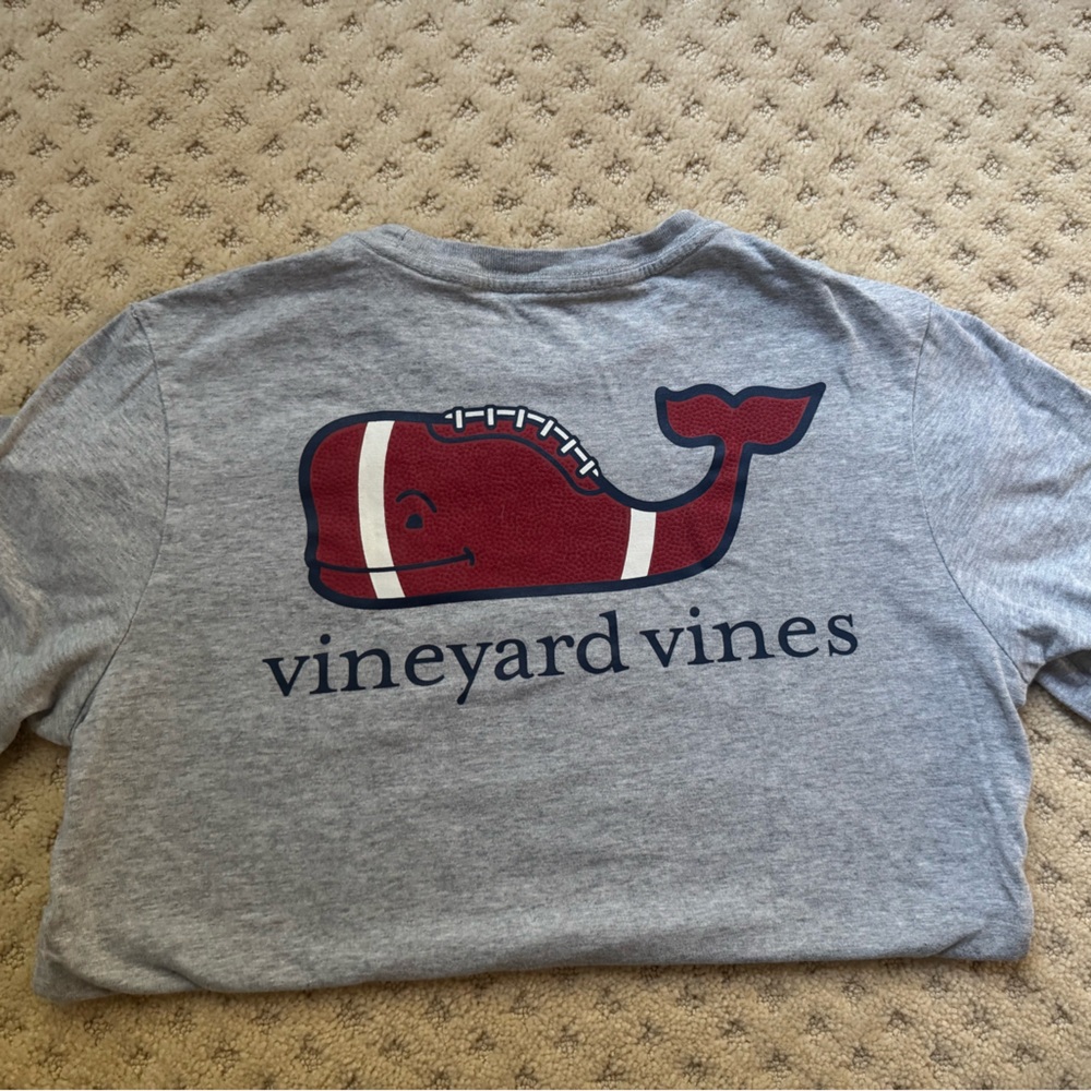 Boys football Vineyard Vines Heather Gray Tee